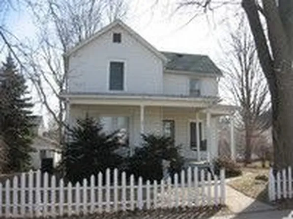 1816 14th Ave, Monroe, WI 53566