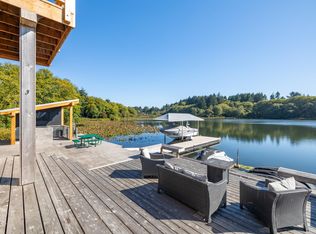 4080 NE West Devils Lake Rd, Lincoln City, OR 97367