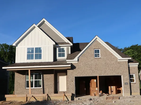 2745 Sky Crossing Dr, Beavercreek, OH 45434
