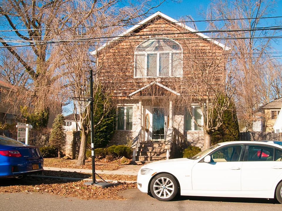 1st image of 311 Dewey Ave
