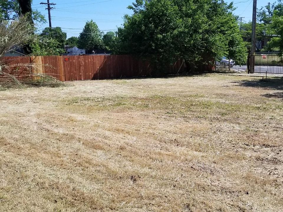 1st image of 2900 Clay St