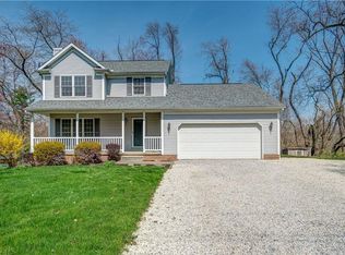 10357 Mapleview St NW, Canal Fulton, OH 44614