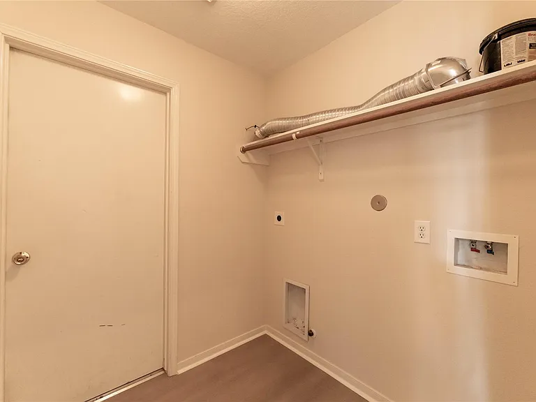 15334 Redbud Dale Ct — Photo 14