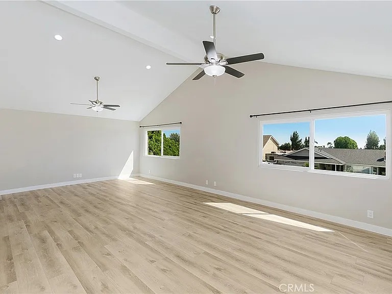 419 Fleming Ave — Photo 21