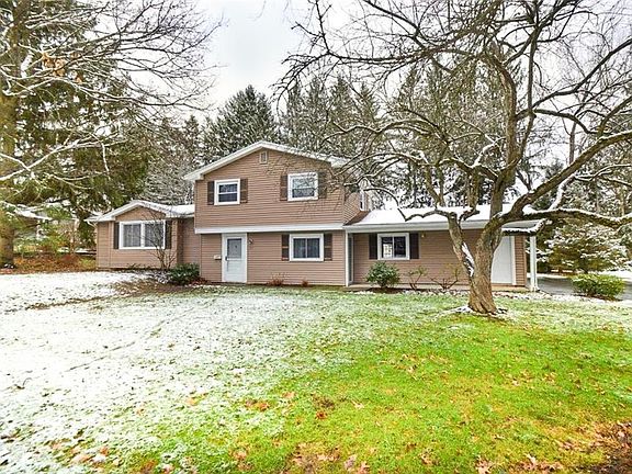 2nd image of 52 Parkwood Ln