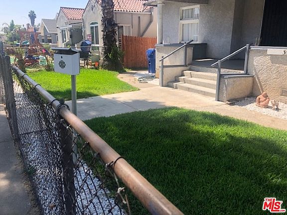 3rd image of 3520 E 6th St