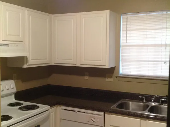 Chateau Baker, 3204 Singletary Dr #1B-1Ba-644Sqft, Baker, LA 70714