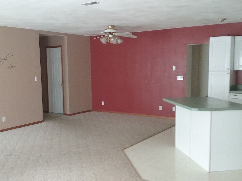 1st image of 602 Palmer St APT 2