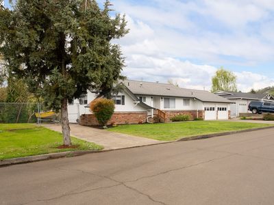 1420 NW Lester St, Roseburg, OR, 97471