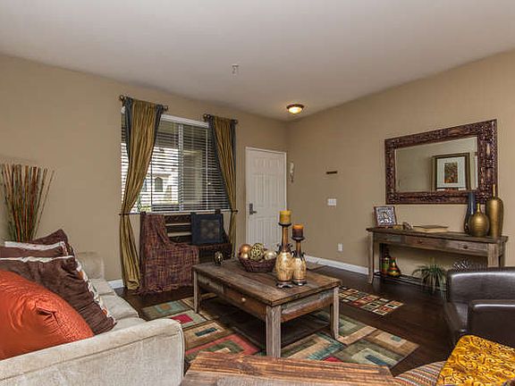 5th image of 1894 Lorient Place #2526