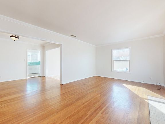 5th image of 3810 Cherrywood Ave