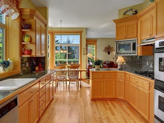 4th image of 7614 Heather Ave SE