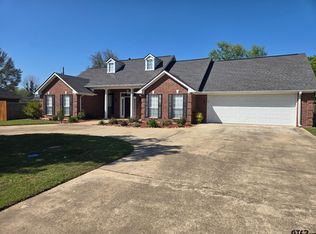 104 Codee Ct, Mount Pleasant, TX 75455