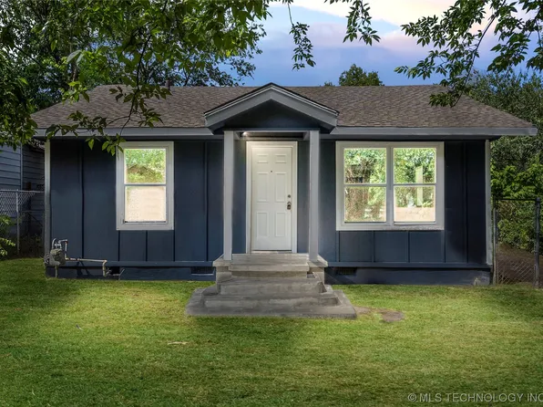 2877 E Admiral Ct, Tulsa, OK 74110