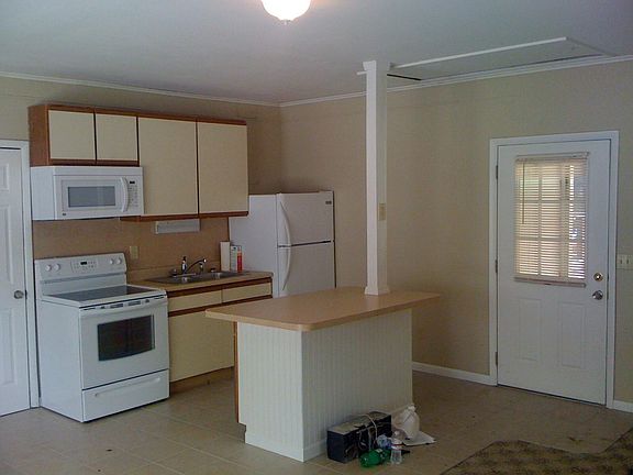 5th image of 5103 E Brookfield Dr