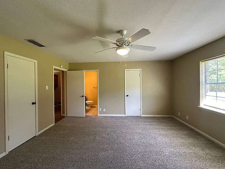 10503 Flintridge Cir — Photo 16