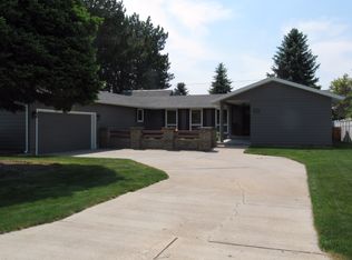 2391 Maple St, Sidney, NE 69162