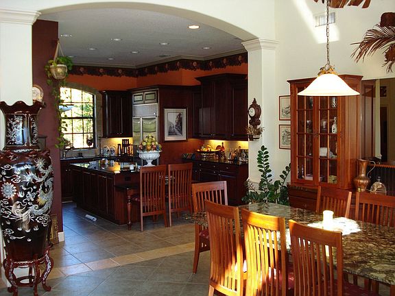 Dining & kitchen
