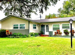 13882 Martinique Dr, Seminole, FL 33776