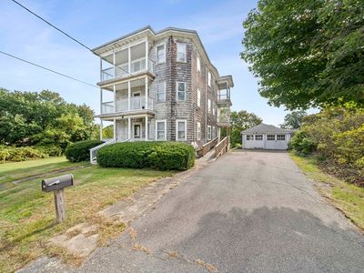 211 Oak St, Bridgewater, MA, 02324