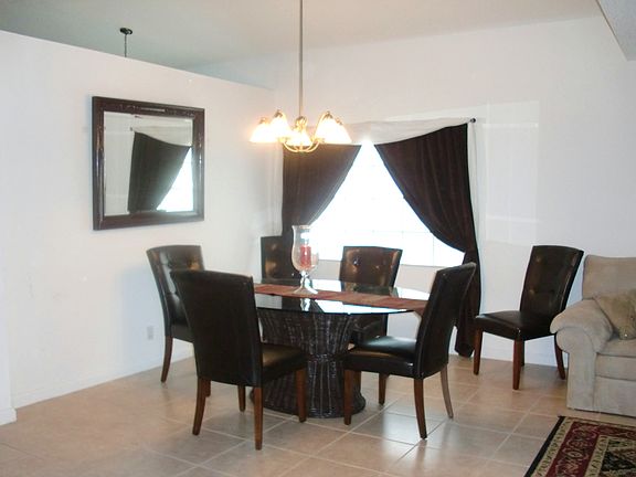 3rd image of 4043 NW 63rd St