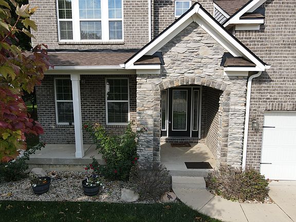 4th image of 7590 Basswood Dr