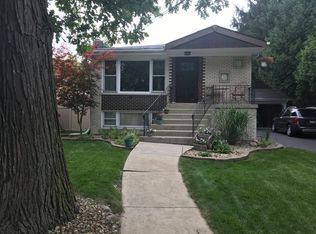 16126 Grove Ave, Oak Forest, IL 60452