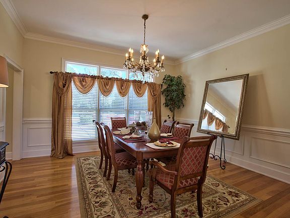 4th image of 7778 McClure Dr