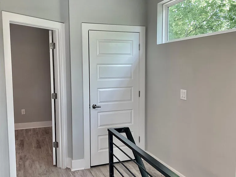 6713 Porter St #B — Photo 12
