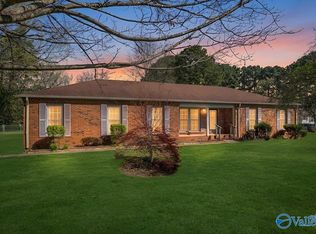 4903 Fallbrook Cir, Huntsville, AL 35811