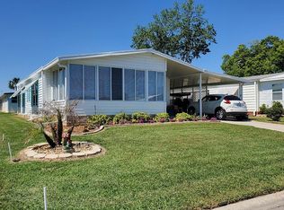 717 Carriage Ln, Leesburg, FL 34748