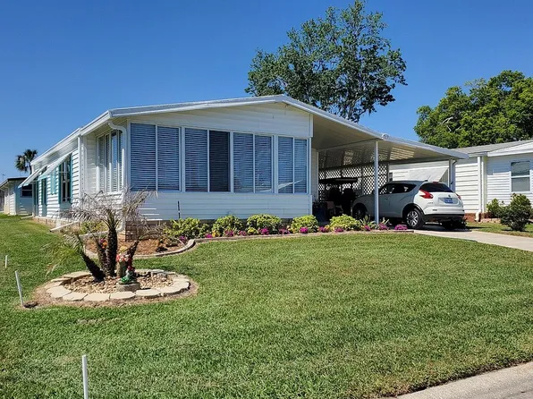 717 Carriage Ln, Leesburg, FL 34748