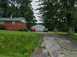 245 Mortons Gap Rd, Mortons Gap, KY 42440