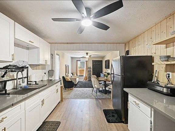 4th image of 3707 Bremond St APT 1