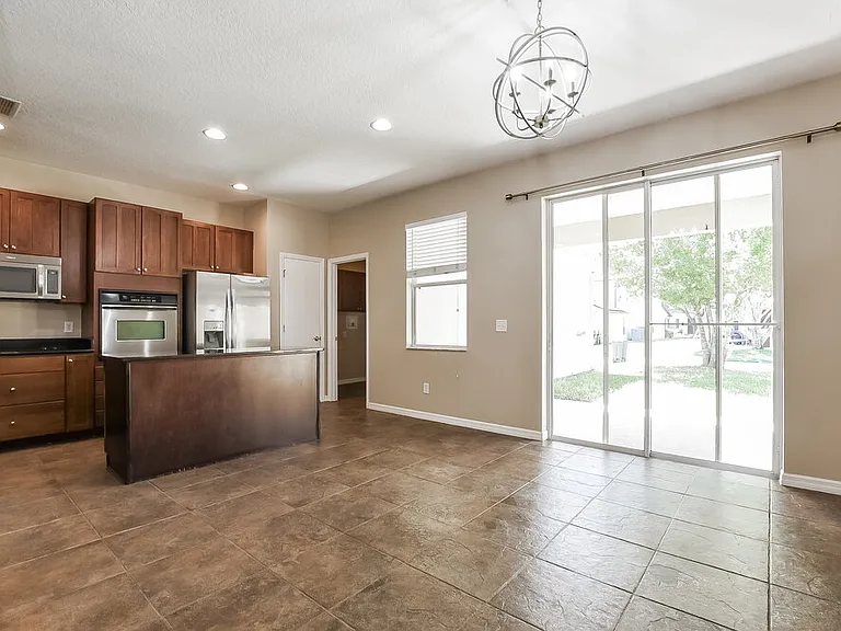 2302 Abey Blanco Dr — Photo 6