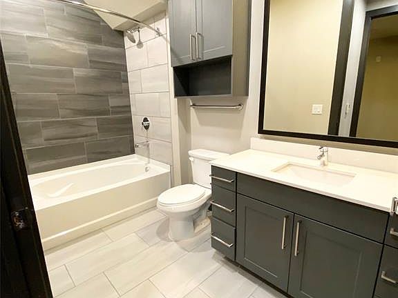 4th image of 4804 McKinney Ave #618