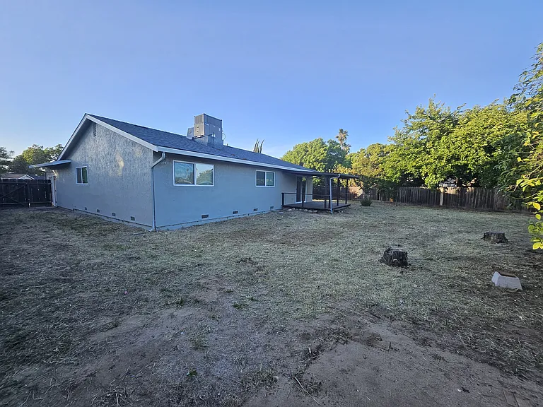 924 San Miguel Pl — Photo 40