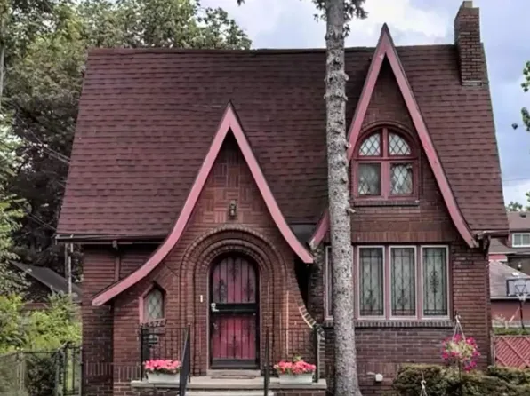 16578 Wisconsin St, Detroit, MI 48221
