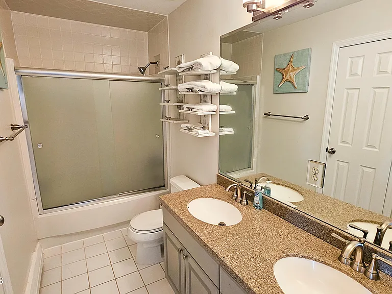 105 Peter Rd — Photo 24