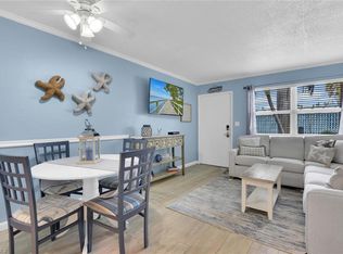 1295 Gulf Shore Blvd S #218, Naples, FL 34102