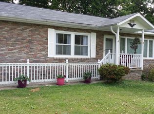 9205 Happy Ln, Oak Ridge, TN 37830