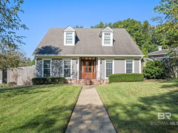 2820 Gaslight Ln E, Mobile, AL 36695