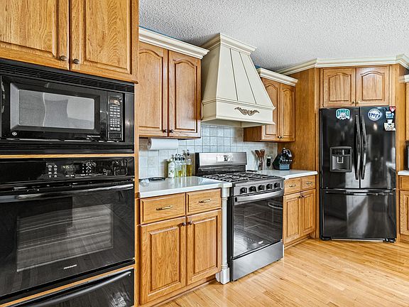 5th image of 7482 Lindbrook Ct