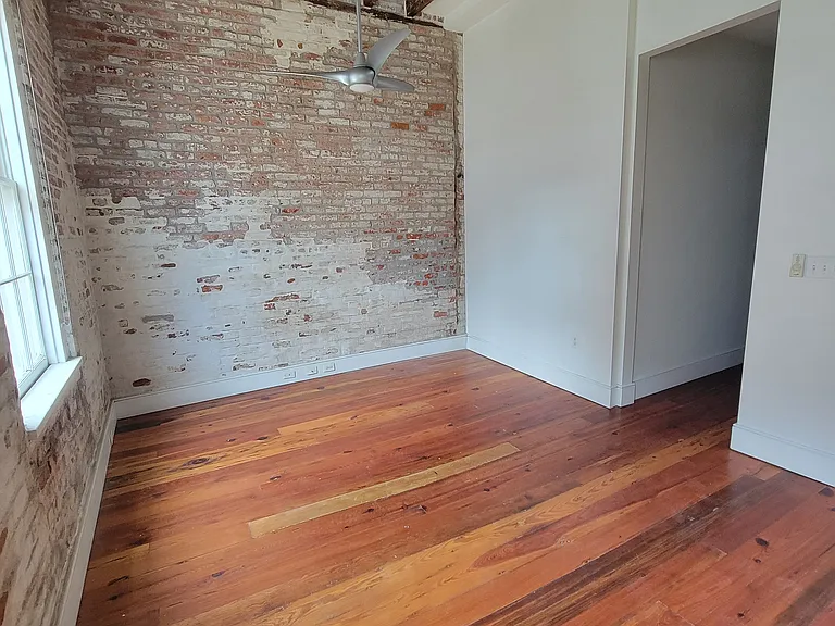 513 Conti St #3 — Photo 3