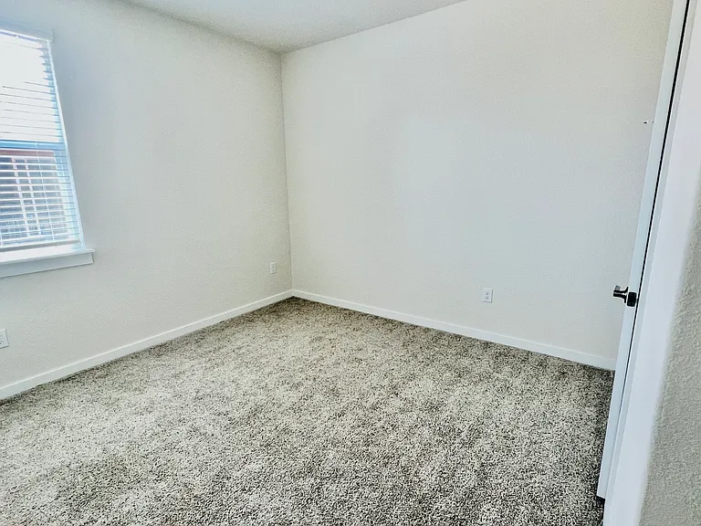2021 Centerline Ln — Photo 7