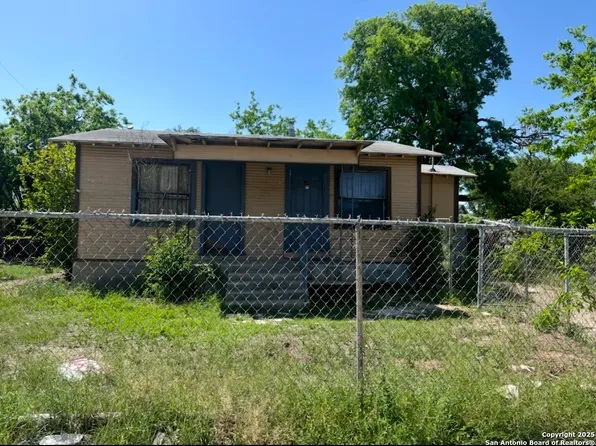 223 SW 19th Street, San Antonio, TX 78207