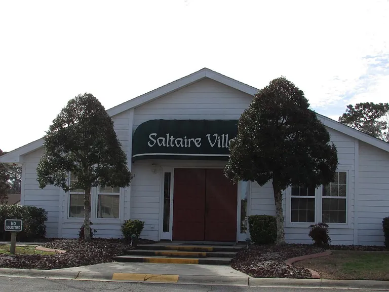 480 Saltaire Dr — Photo 45