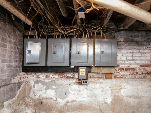 lewiston-maine-125392318 picture