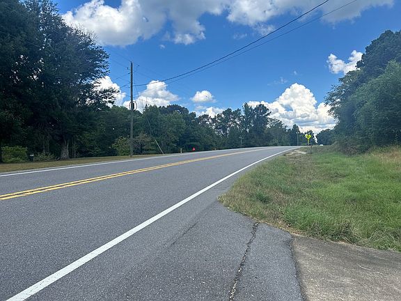 4th image of 39544 Highway 17