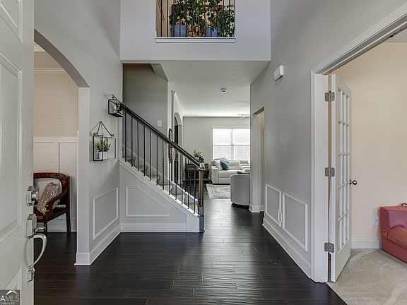 5th image of 3037 Friendship Ct